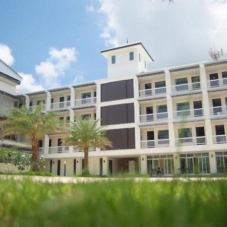 Panatara Hotel Chumpon Extérieur photo