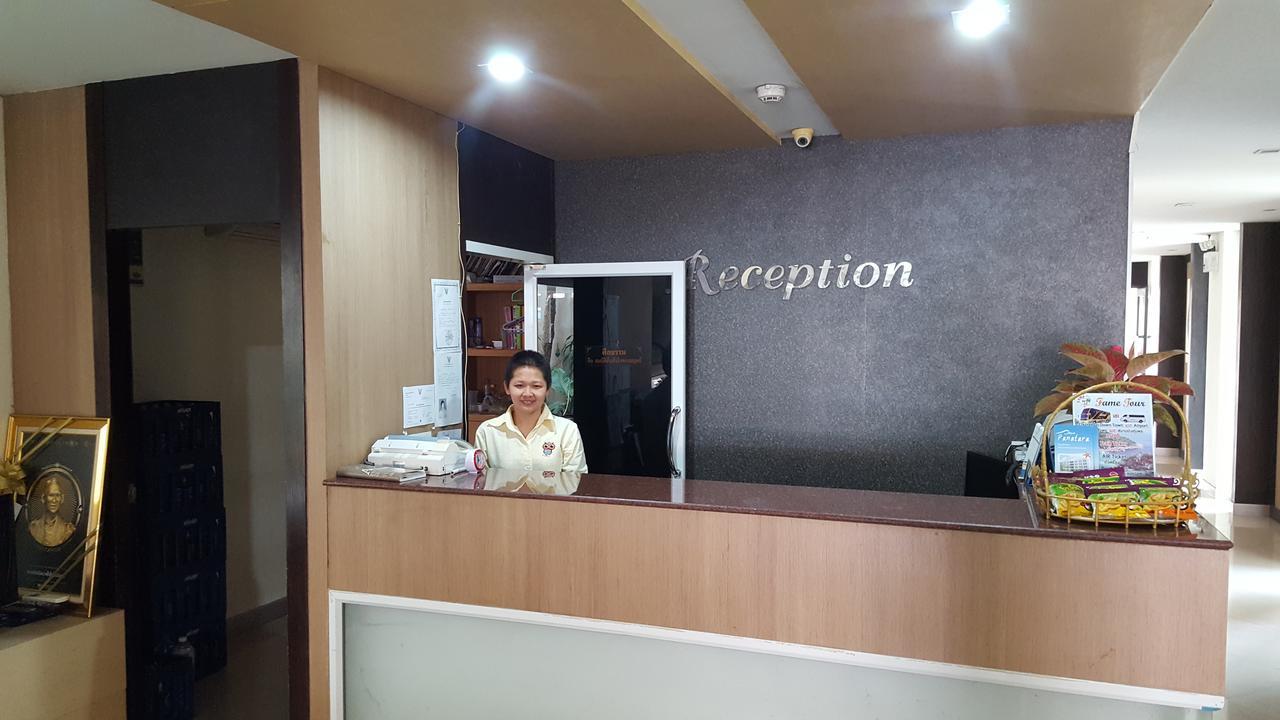 Panatara Hotel Chumpon Extérieur photo