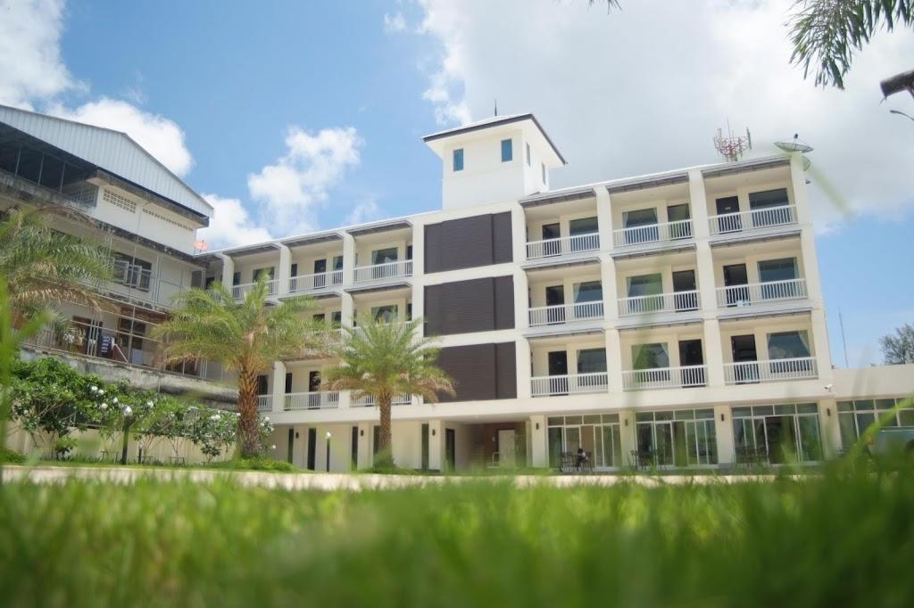 Panatara Hotel Chumpon Extérieur photo